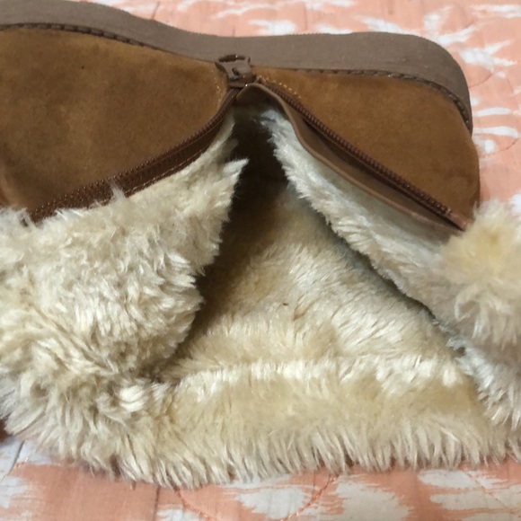 Big girl brown boots - Picture 4 of 4